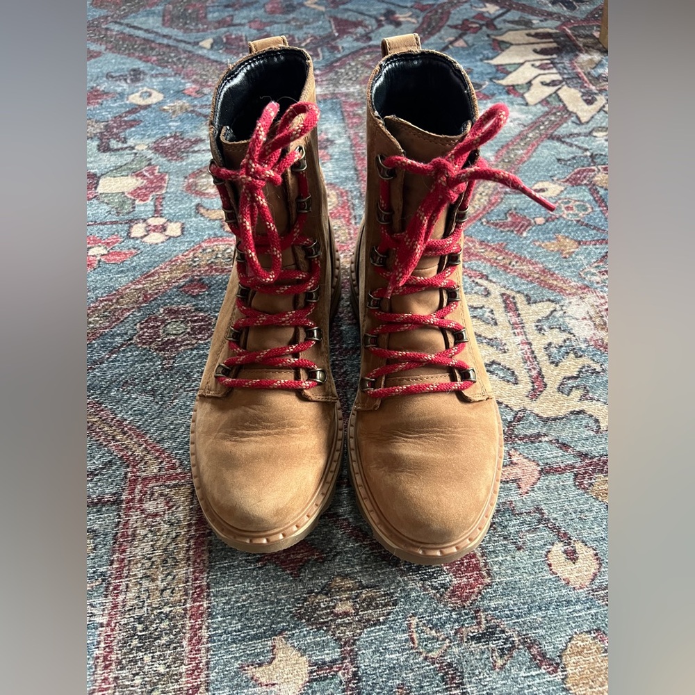 Sorel Lennox Camel Waterproof Lace Ankle Boots Size 8.5